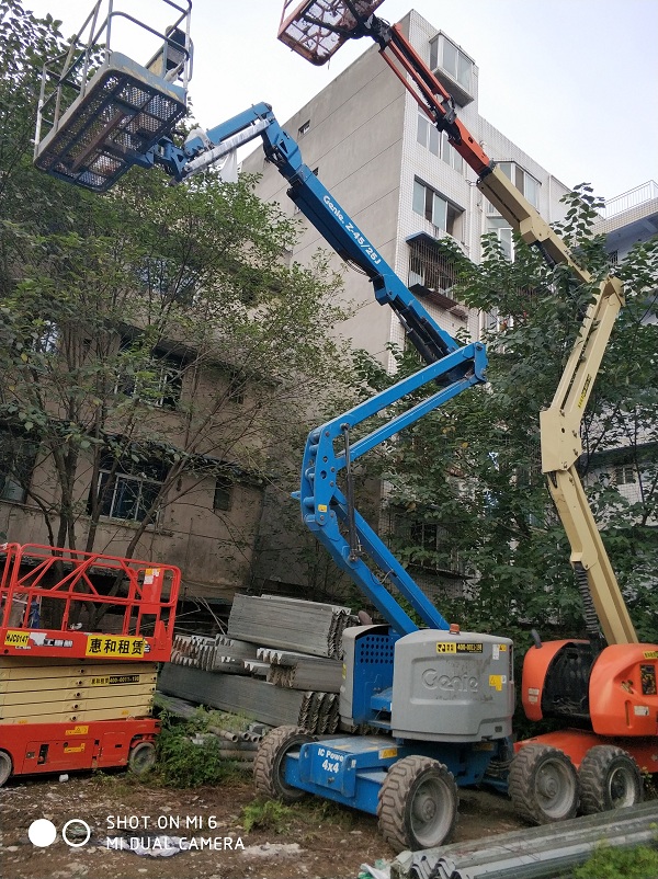 龙泉驿AR16JD曲臂式高空作业平台参数